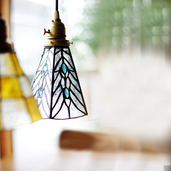 Stained glass-pendant Tears PENDANT LIGHT | ARTWORKSTUDIO 公式