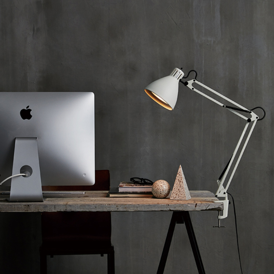 Reactor desk-arm light DESKTOP LAMP | ARTWORKSTUDIO 公式オンライン通販