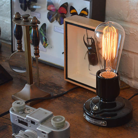 Compass stand DESKTOP LAMP | ARTWORKSTUDIO 公式オンライン通販