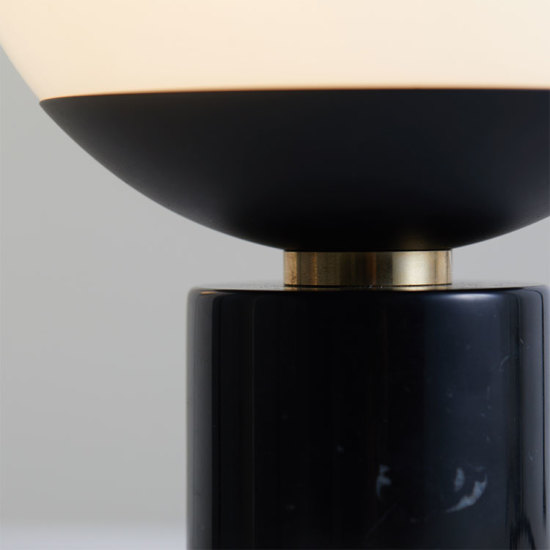 Groove-table lamp DESKTOP LAMP | ARTWORKSTUDIO 公式オンライン通販