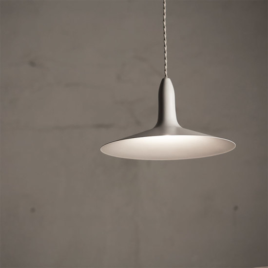 Cymbal-pendant PENDANT LIGHT | ARTWORKSTUDIO 公式オンライン通販